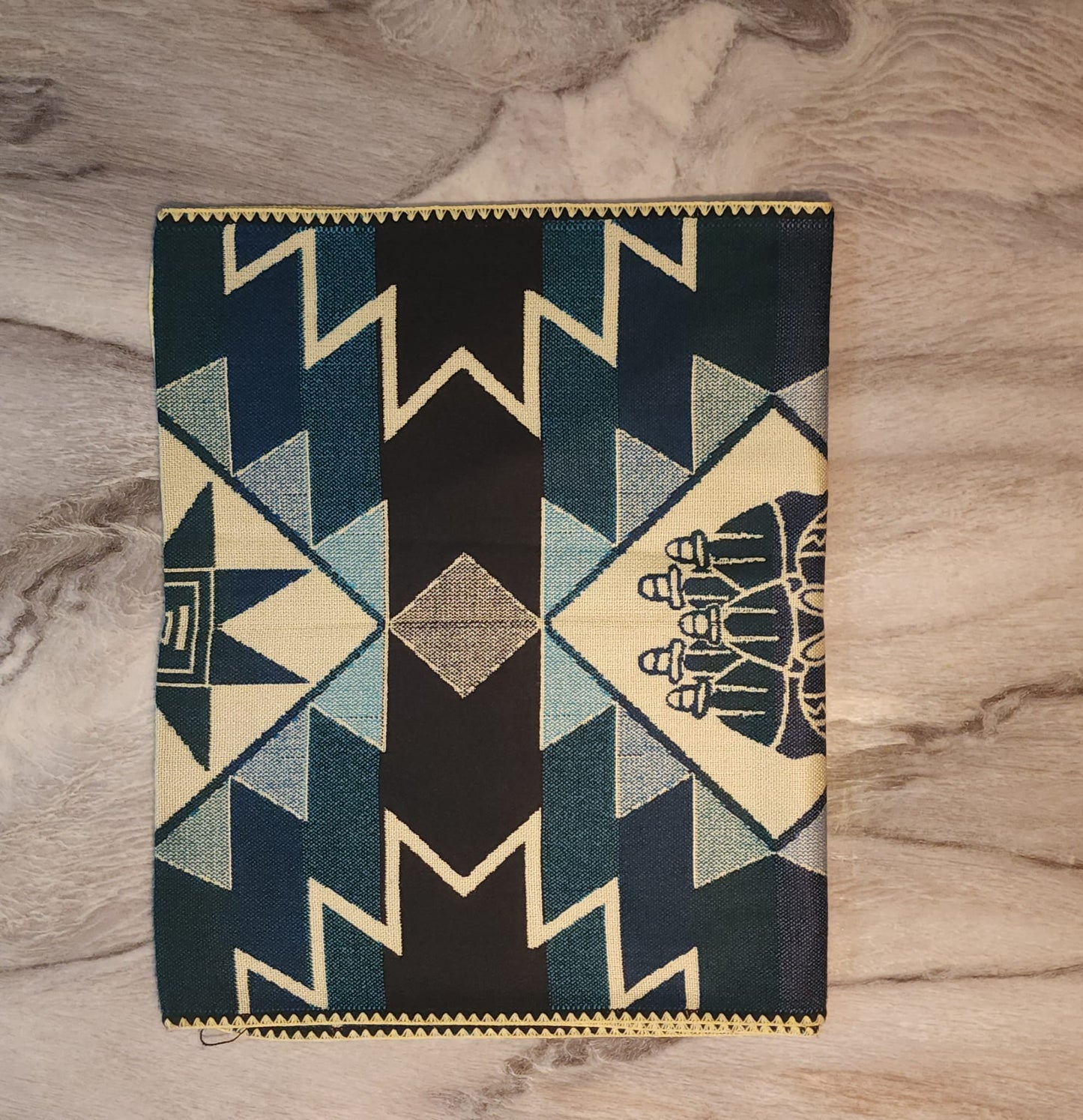 Alpaca table runner - ELAM ALPACA