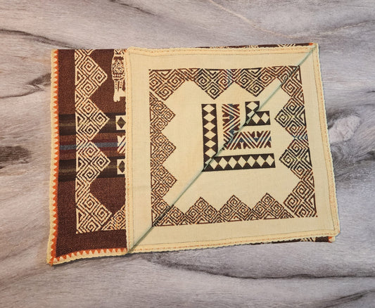 Alpaca table runner - ELAM ALPACA